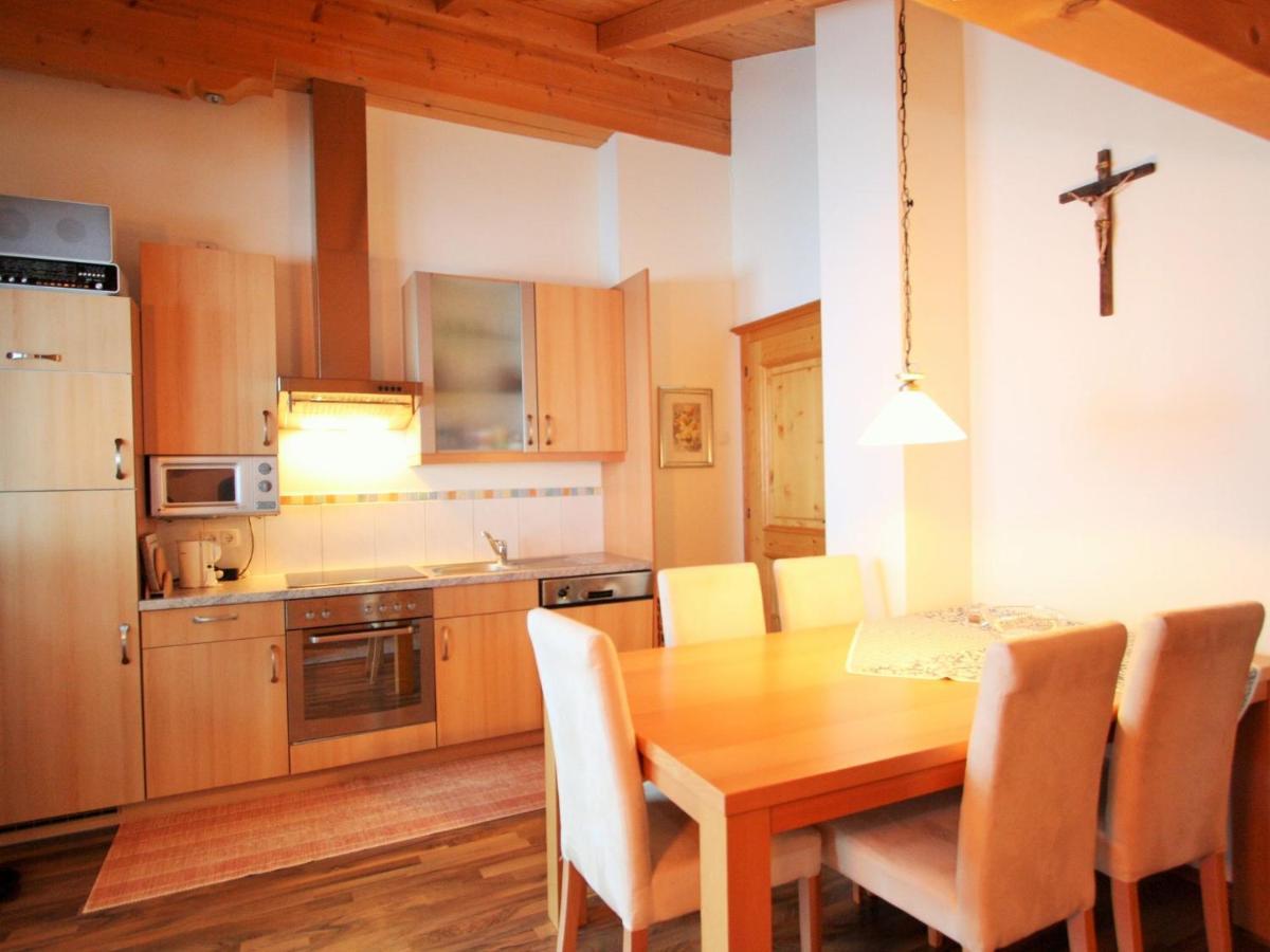 Villa On A Courtyard Near The Ski Area In Salzburg อีเบิน อิม พอนเกา ภายนอก รูปภาพ